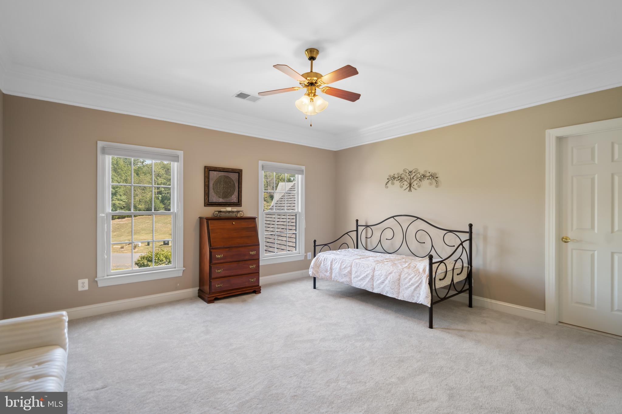 CEDAR CREST - Residential