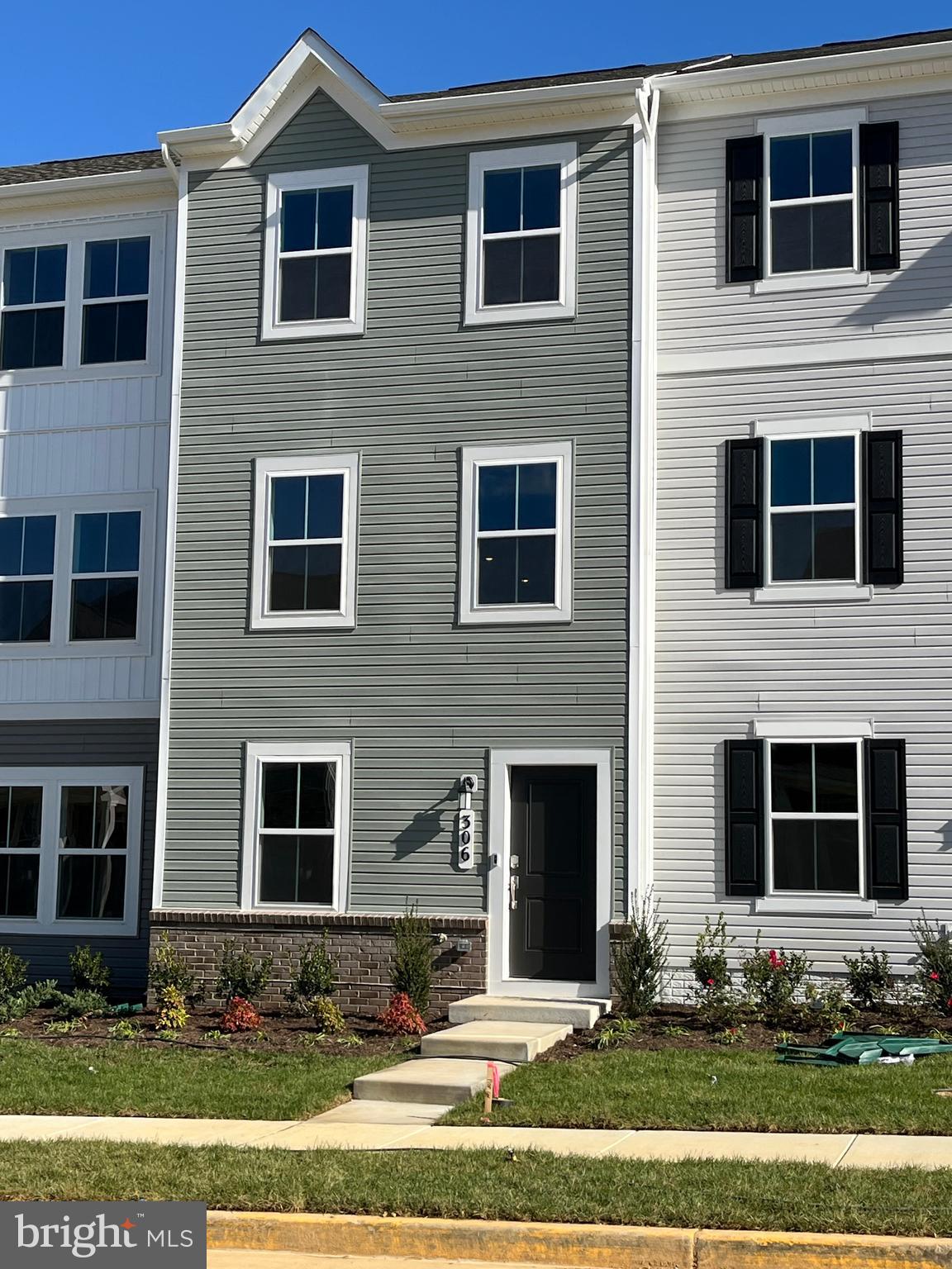 SHENANDOAH SPRINGS - Residential Lease