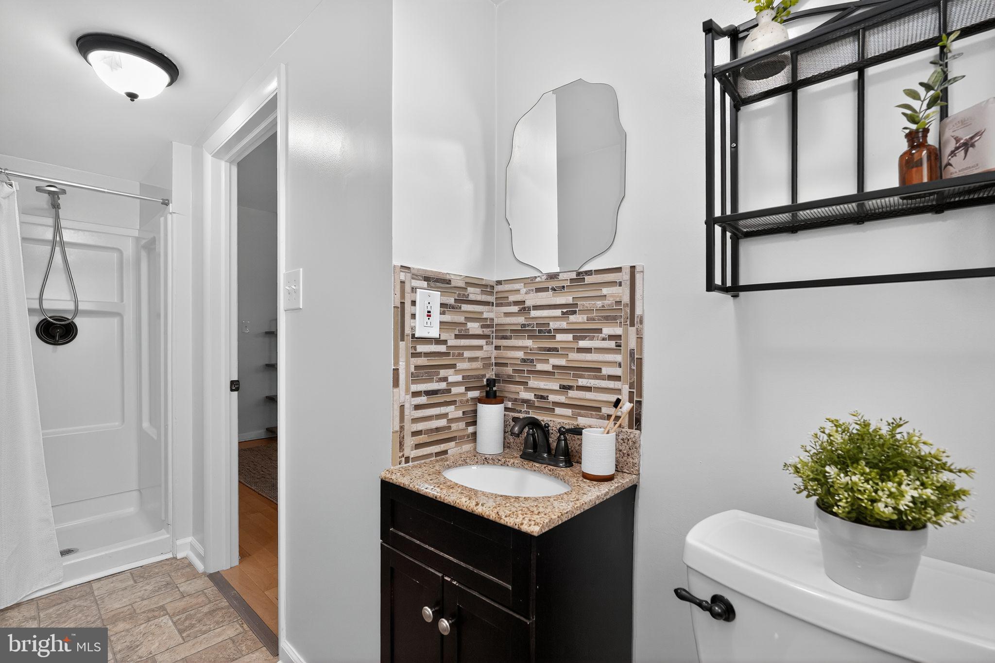 NORTHERN LIBERTIES - Commercial Sale