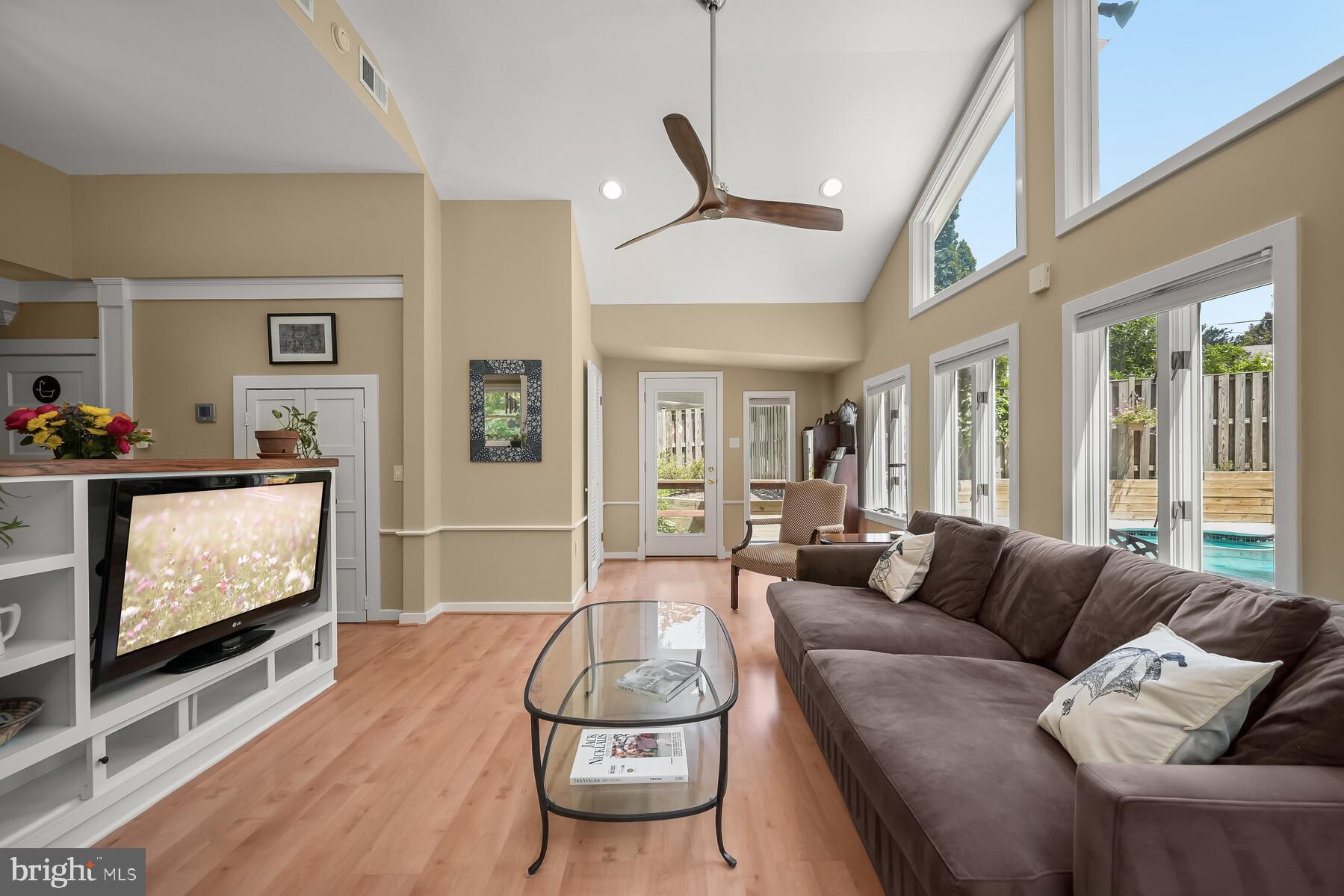 GLEN ECHO HEIGHTS - Residential