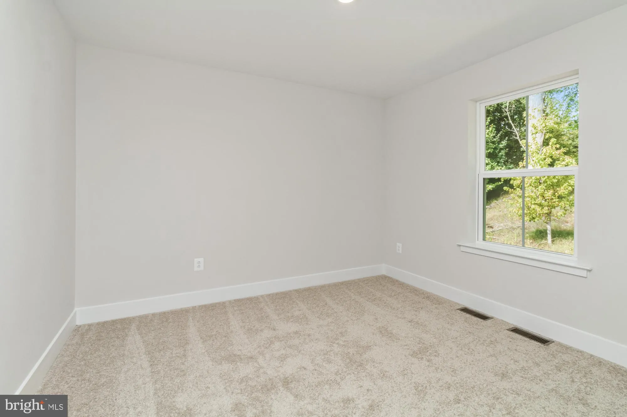 Ellicott City, Maryland 21043, United States, 5 Bedrooms Bedrooms, ,4 BathroomsBathrooms,Residential,Pending,43579