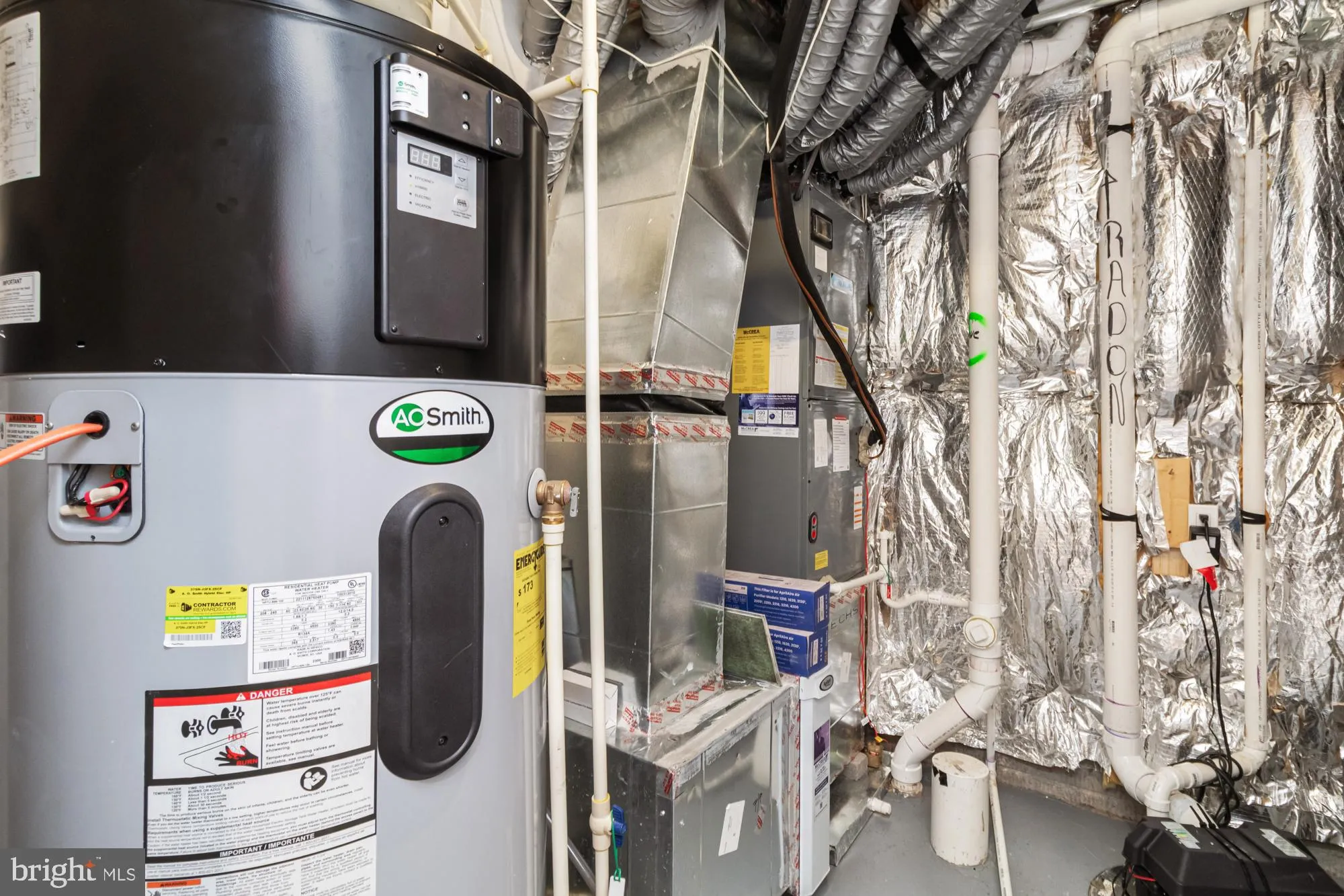 Ellicott City, Maryland 21043, United States, 5 Bedrooms Bedrooms, ,4 BathroomsBathrooms,Residential,Pending,43579