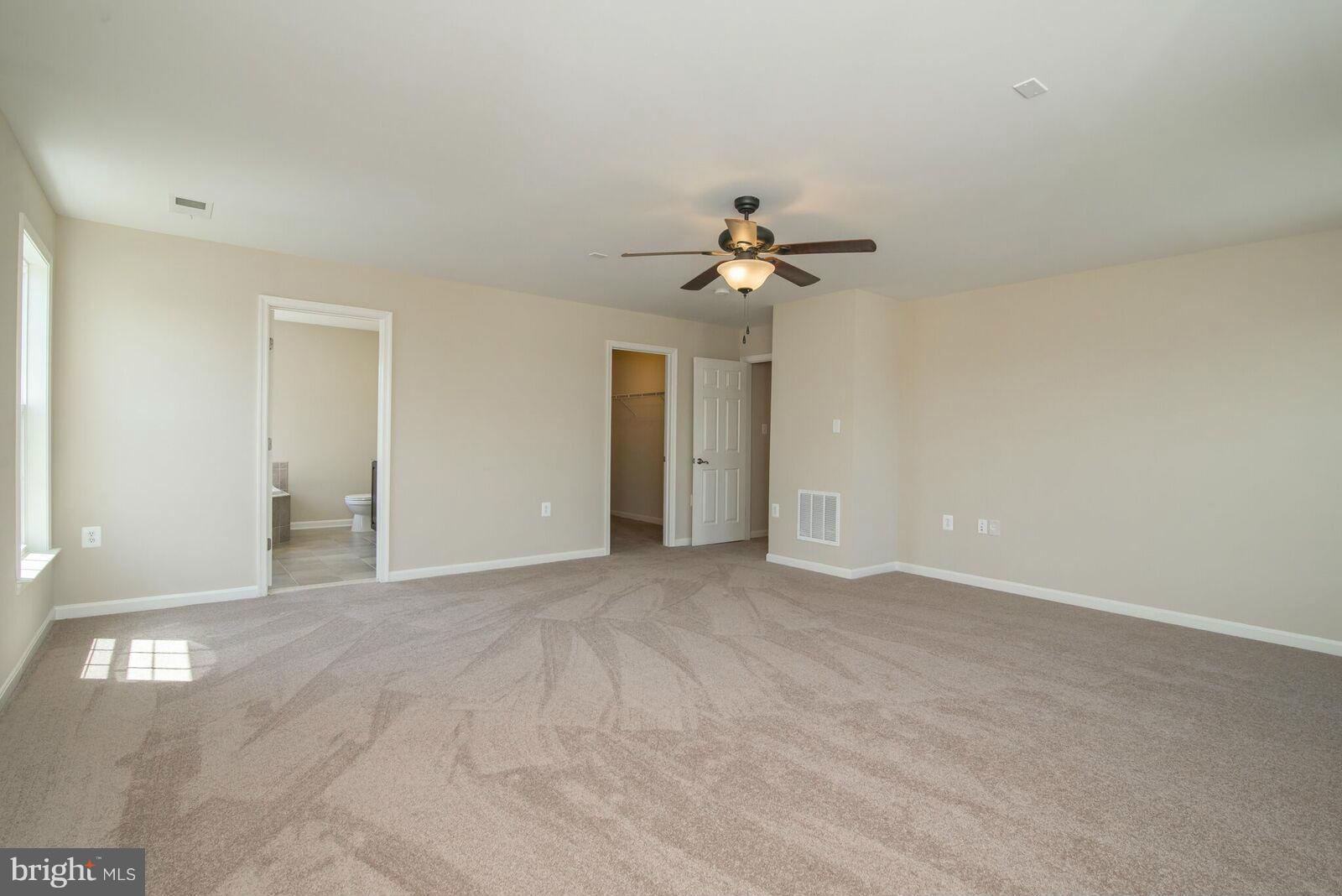 DEMORY FARM - Residential