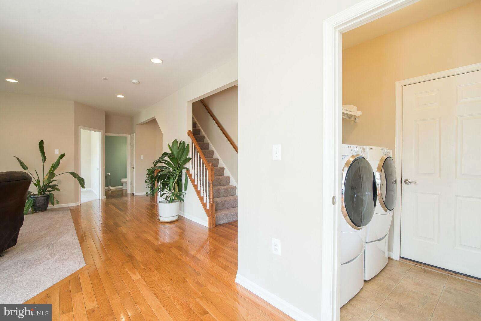 DEMORY FARM - Residential