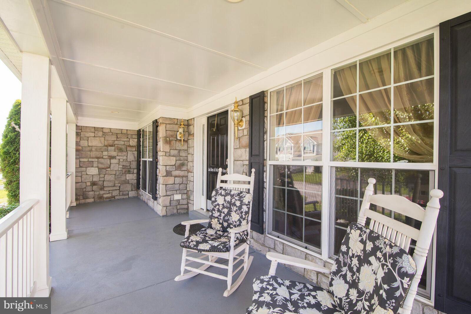 DEMORY FARM - Residential