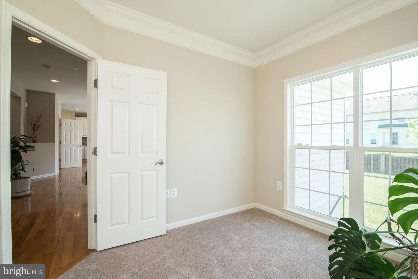 DEMORY FARM - Residential