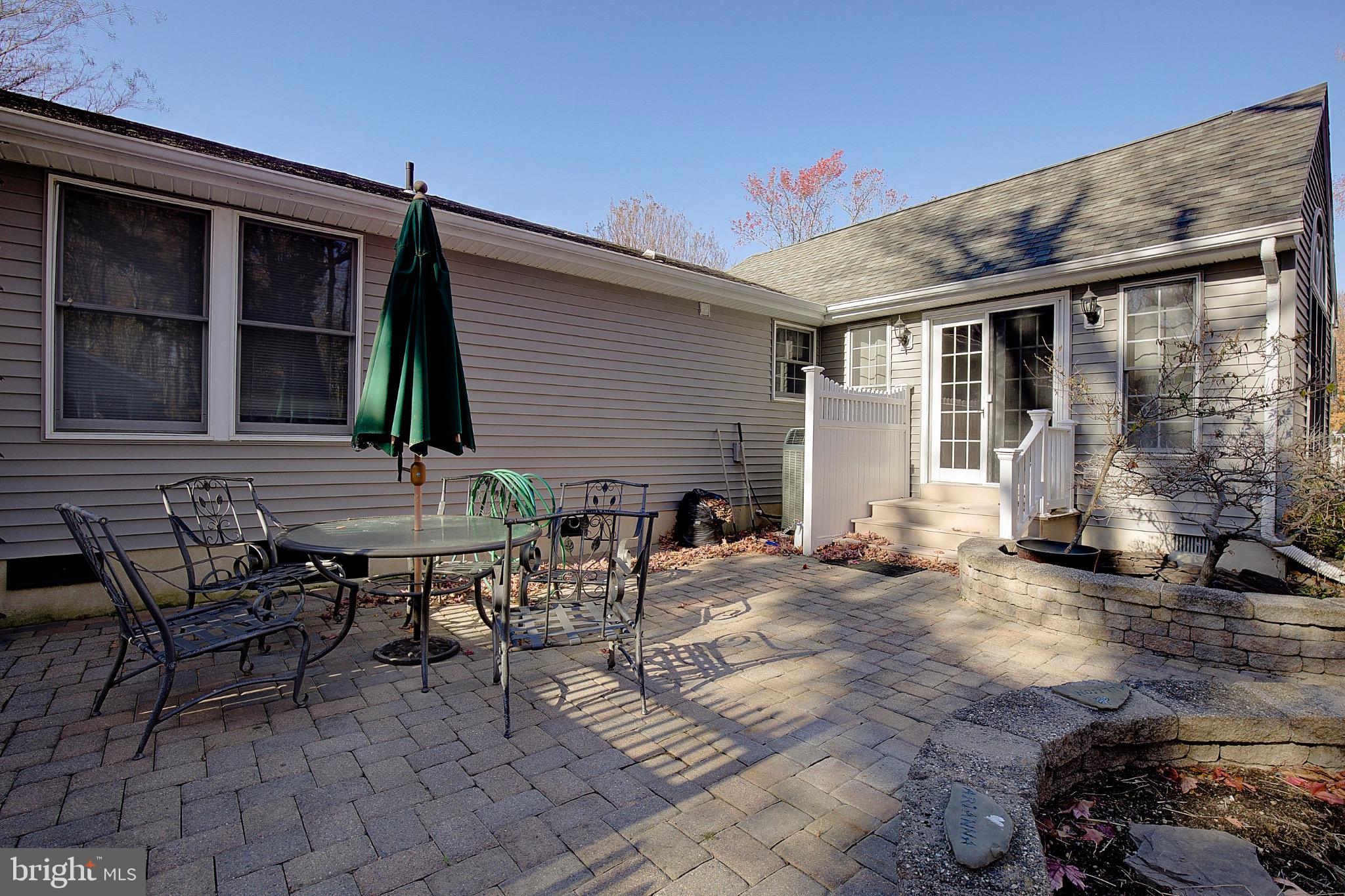 CLOVERFIELDS - Residential Lease