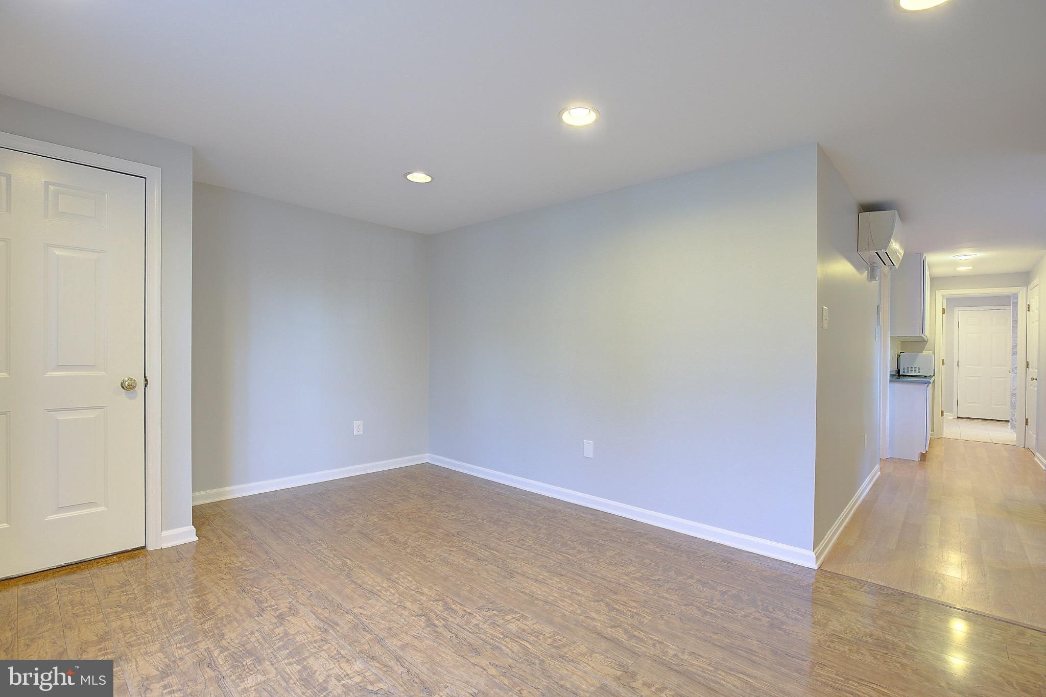 CLOVERFIELDS - Residential Lease