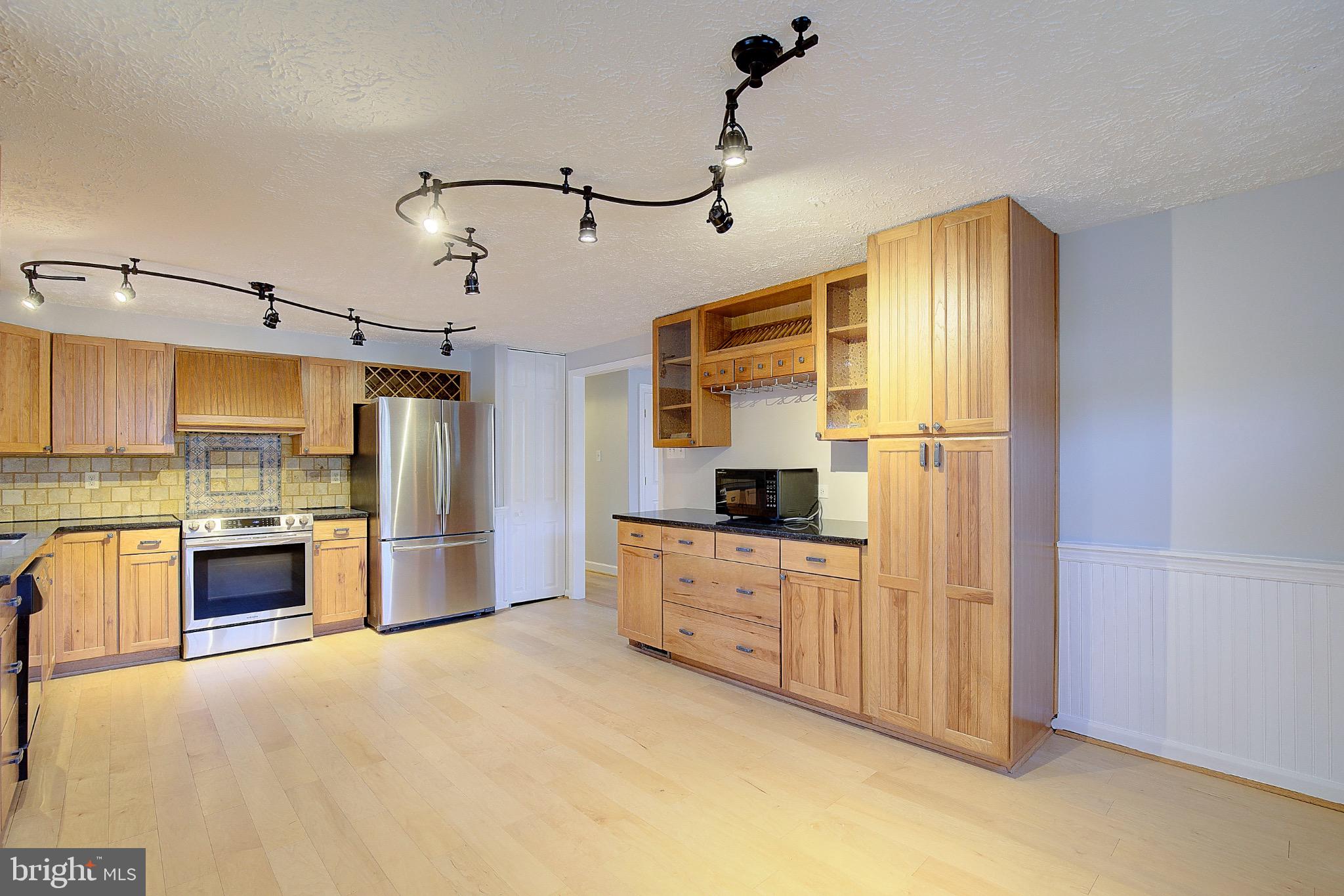 CLOVERFIELDS - Residential Lease