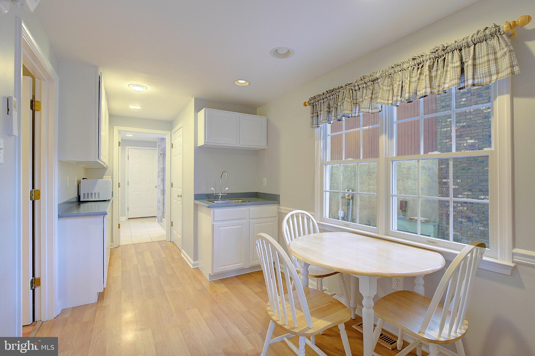 CLOVERFIELDS - Residential Lease