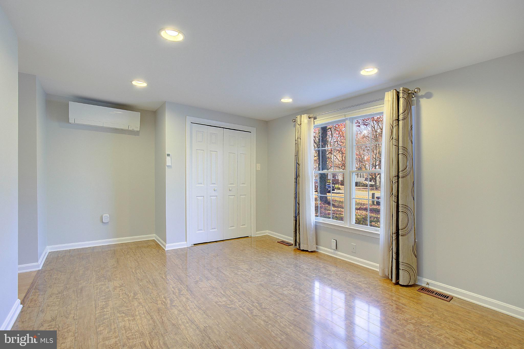 CLOVERFIELDS - Residential Lease