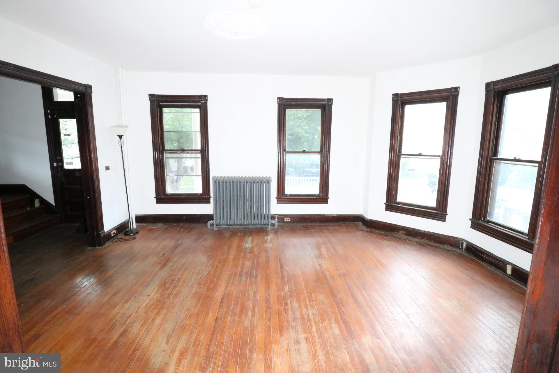 MOUNT RAINIER - Residential