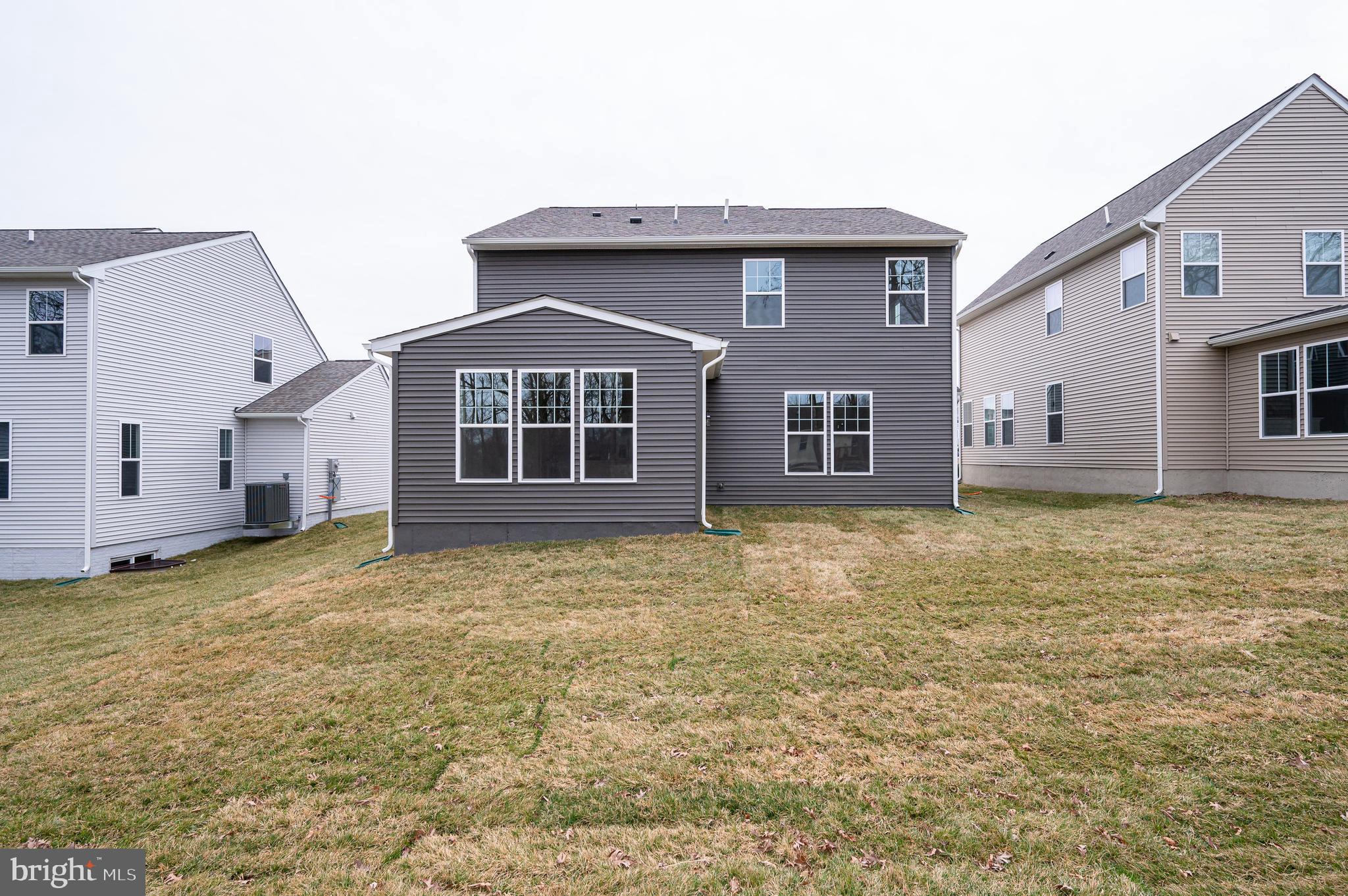 PRESIDENTS POINTE - Residential Lease