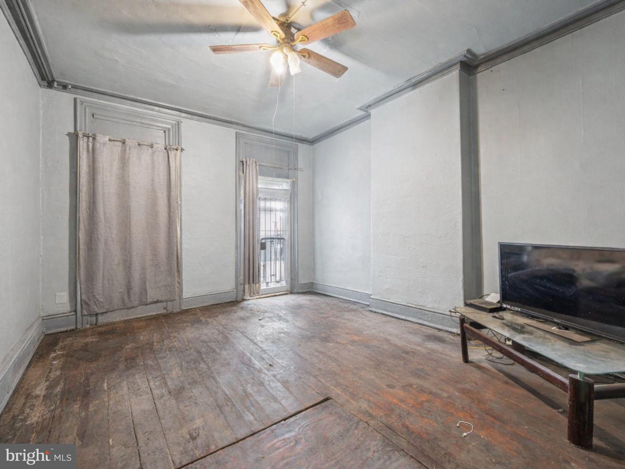 MILL CREEK - Residential