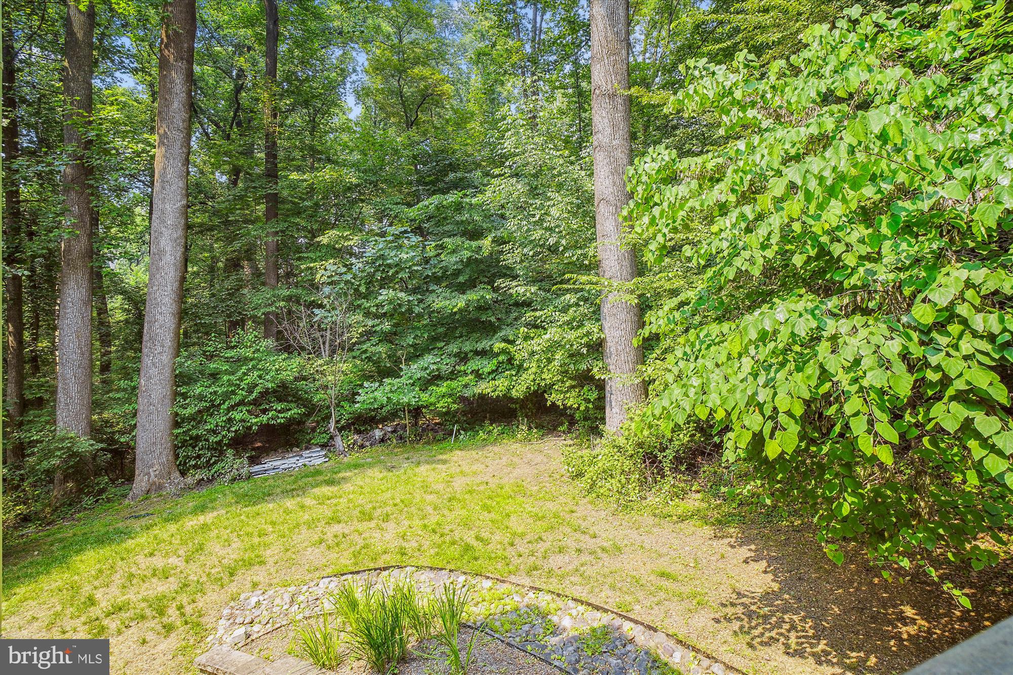 BETHESDA OUTSIDE - Residential