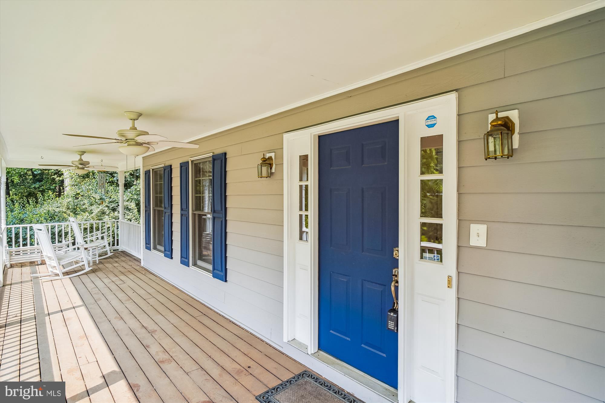 BETHESDA OUTSIDE - Residential