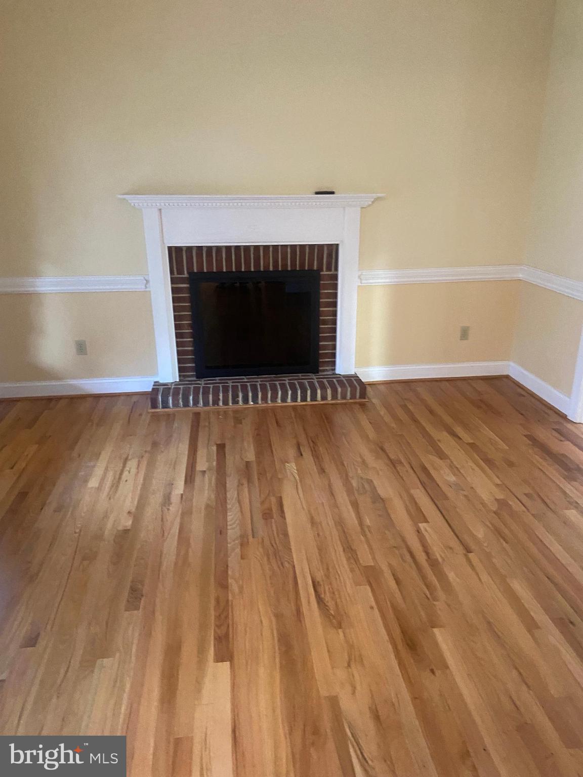 BETHESDA OUTSIDE - Residential