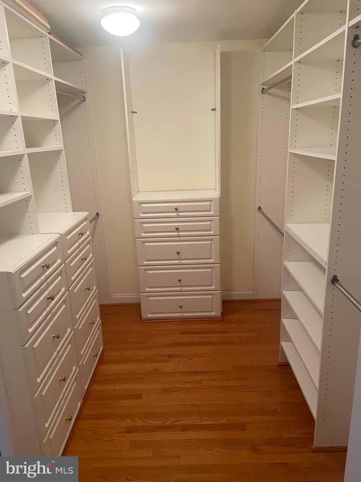 BETHESDA OUTSIDE - Residential