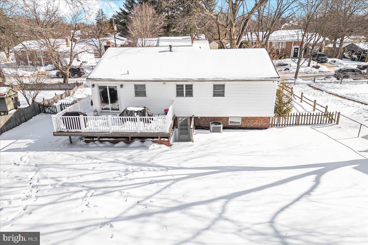 SANDY SPRING - Residential Lease