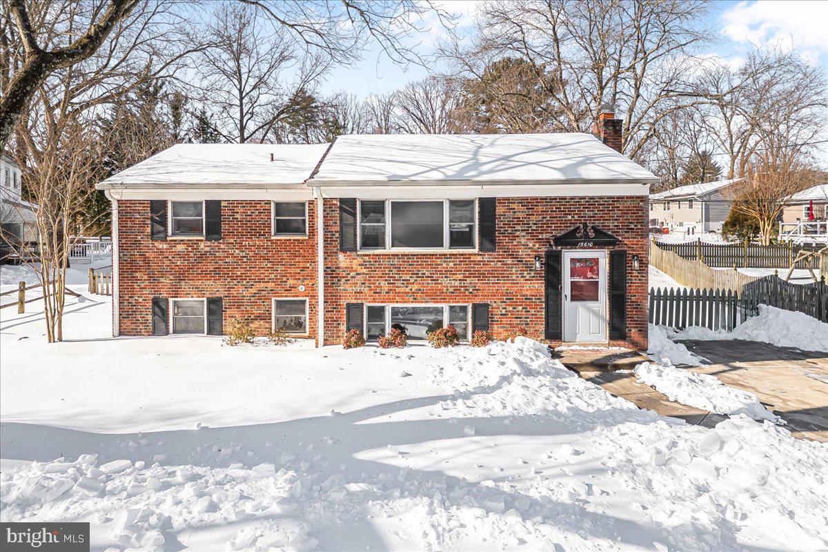 SANDY SPRING - Residential Lease