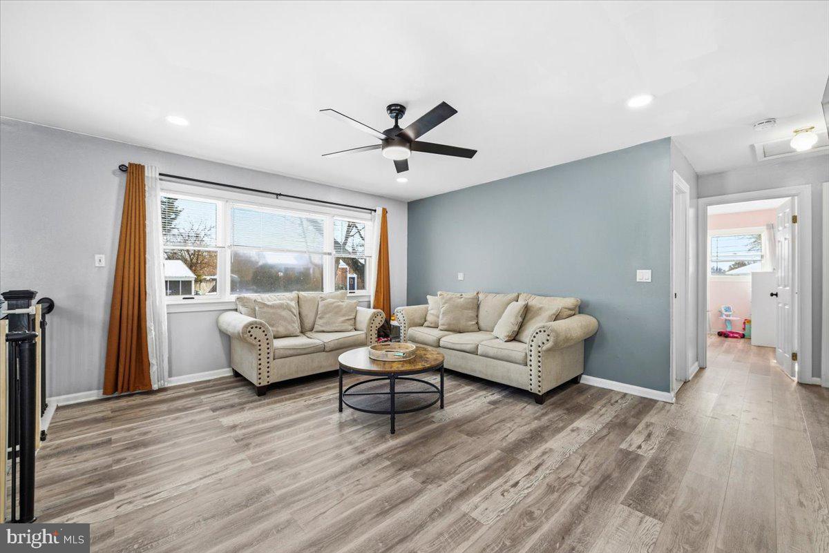 SANDY SPRING - Residential Lease