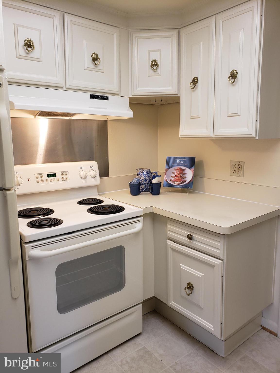 ROSSMOOR LEISURE WORLD - Residential