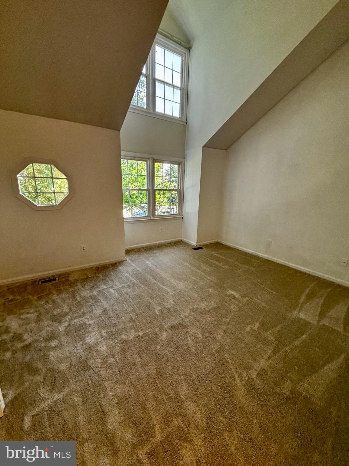 SUFFOLK PLACE - Residential