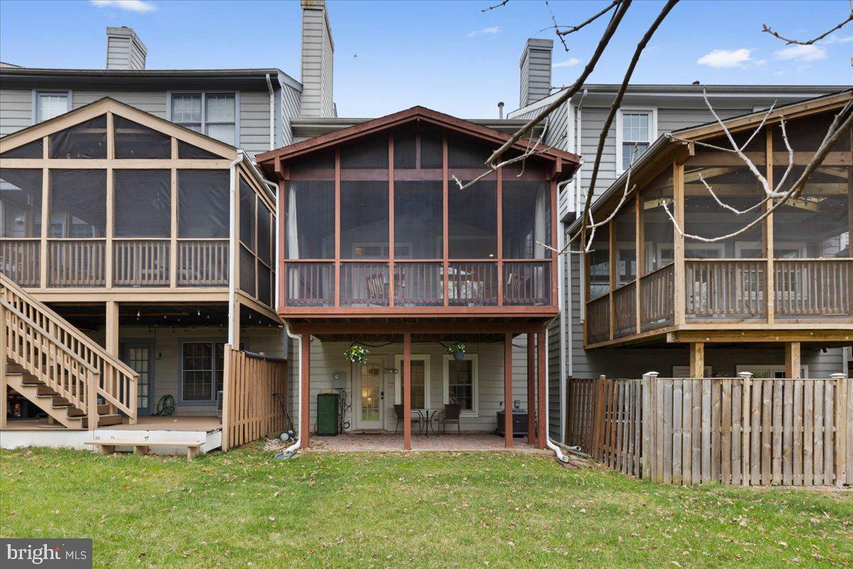 LOWES ISLAND/CASCADES - Residential