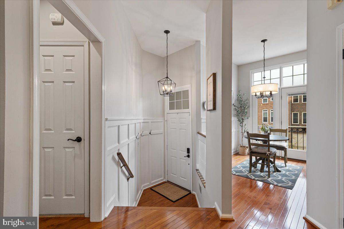 LOWES ISLAND/CASCADES - Residential