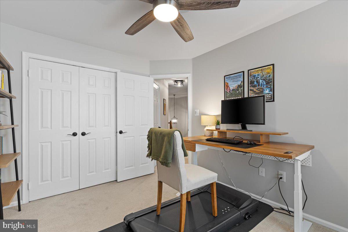 LOWES ISLAND/CASCADES - Residential