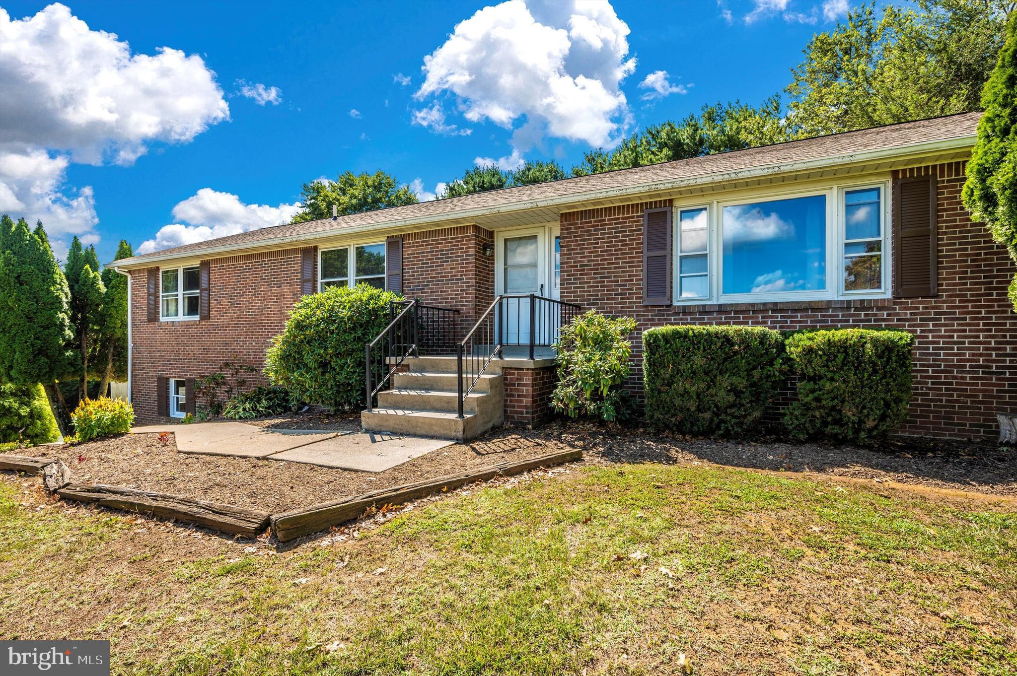 JEFFERSON VIEW - Residential