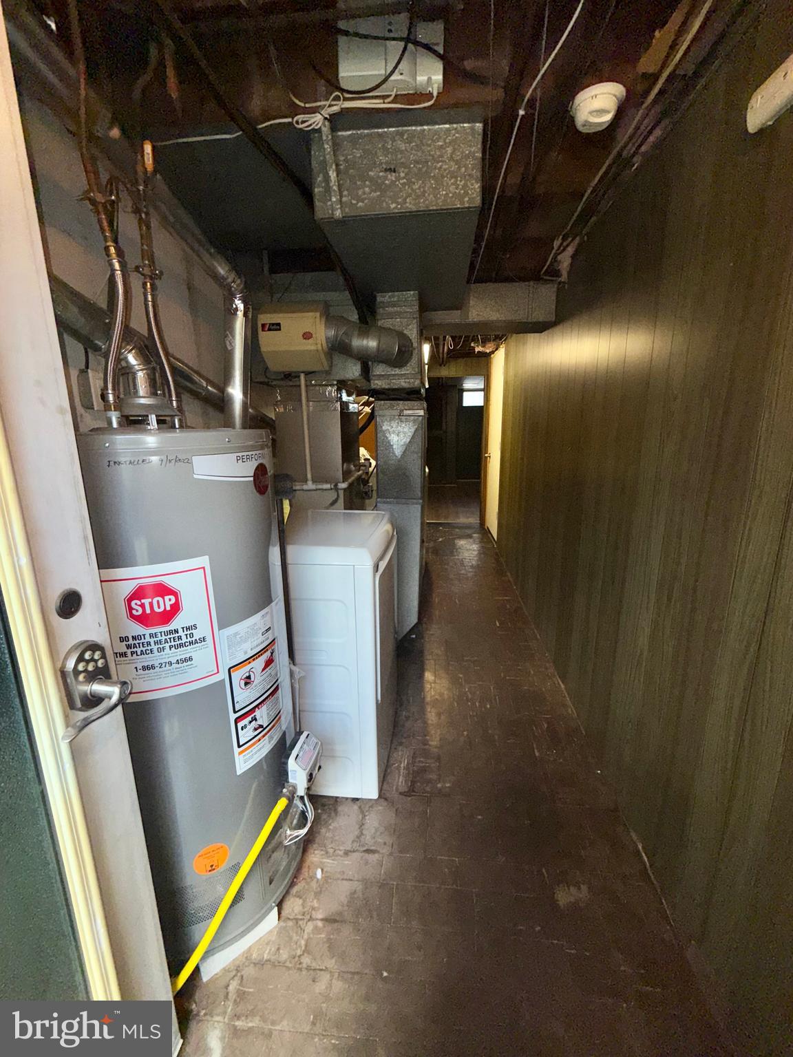 BRIARCLIFF - Residential Lease