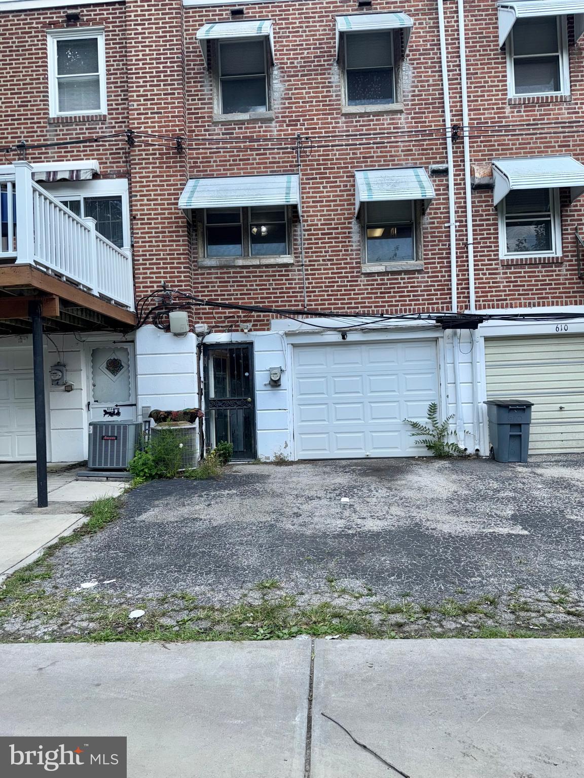 BRIARCLIFF - Residential Lease