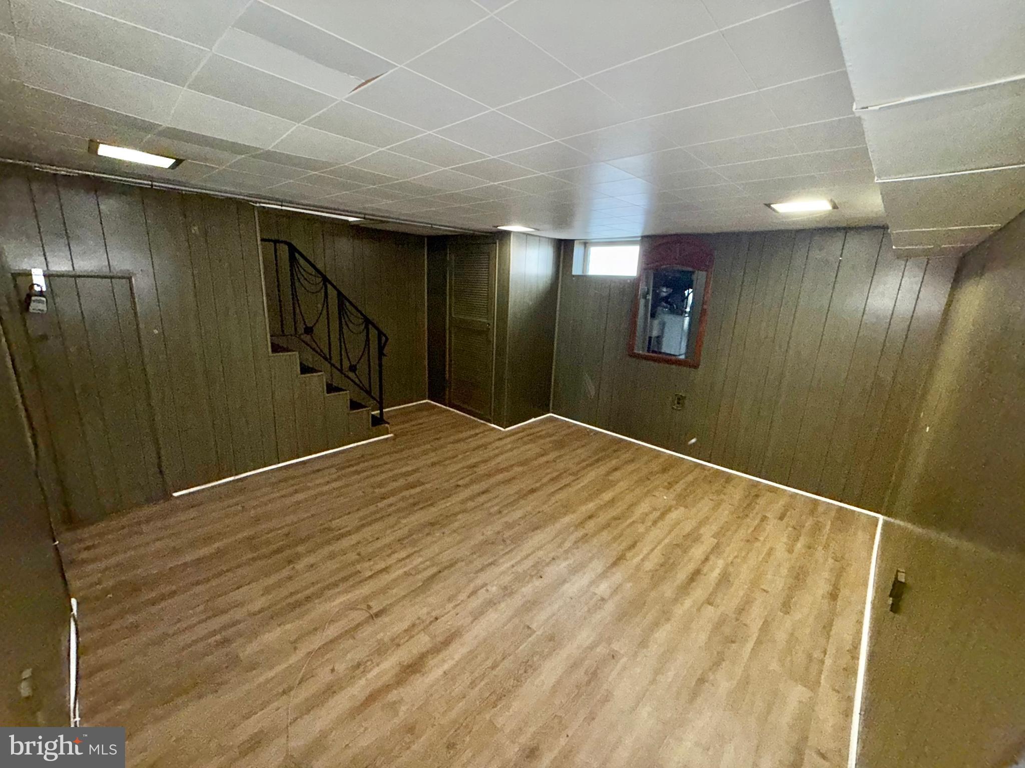 BRIARCLIFF - Residential Lease