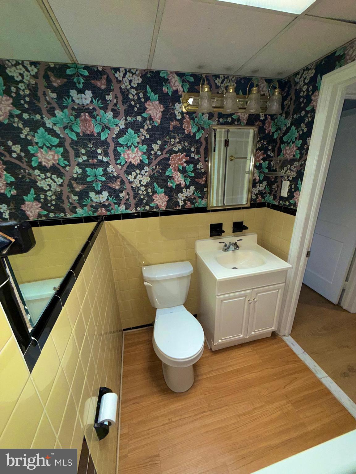 BRIARCLIFF - Residential Lease