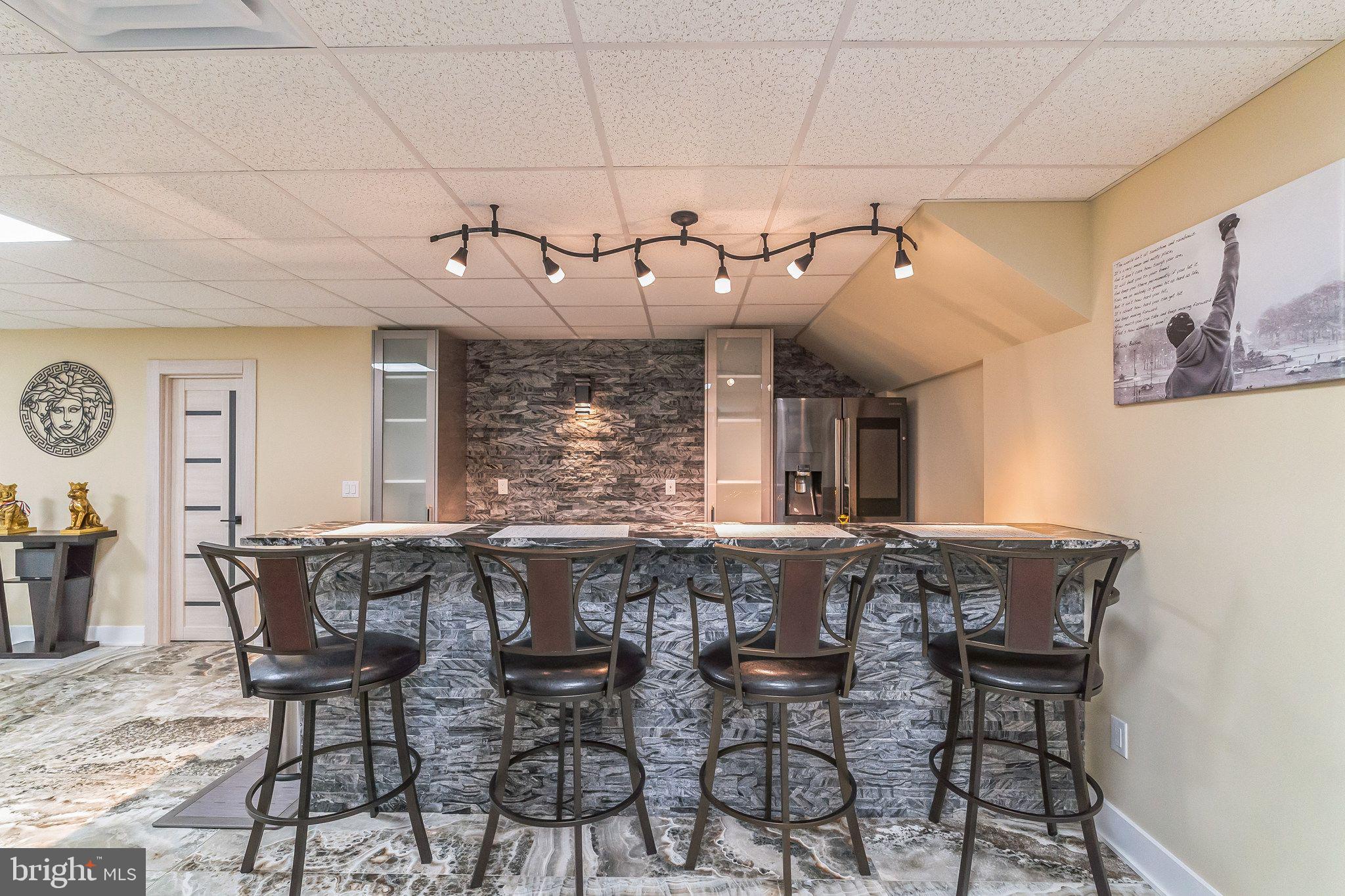 STONEGATE - Residential