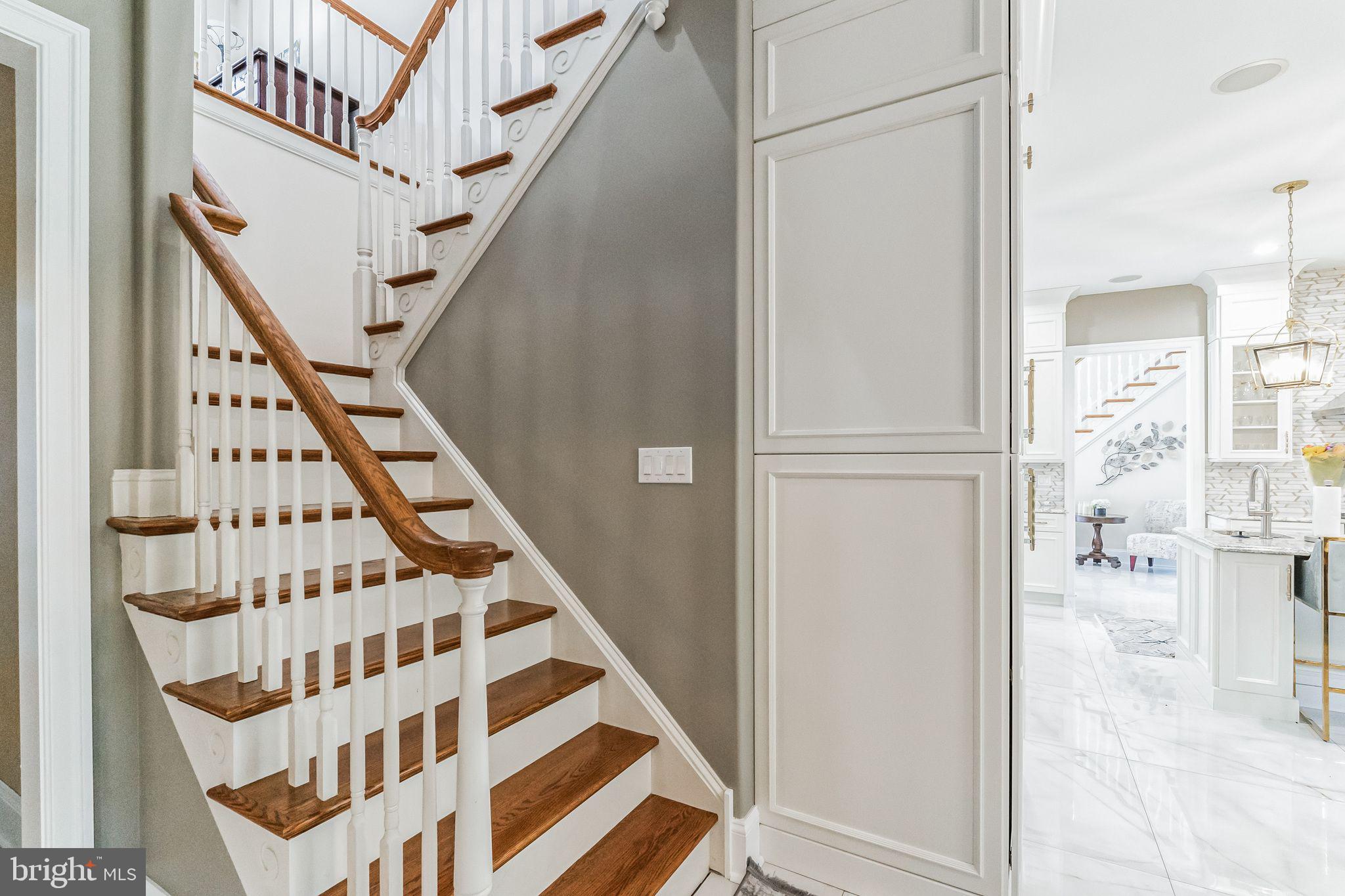 STONEGATE - Residential