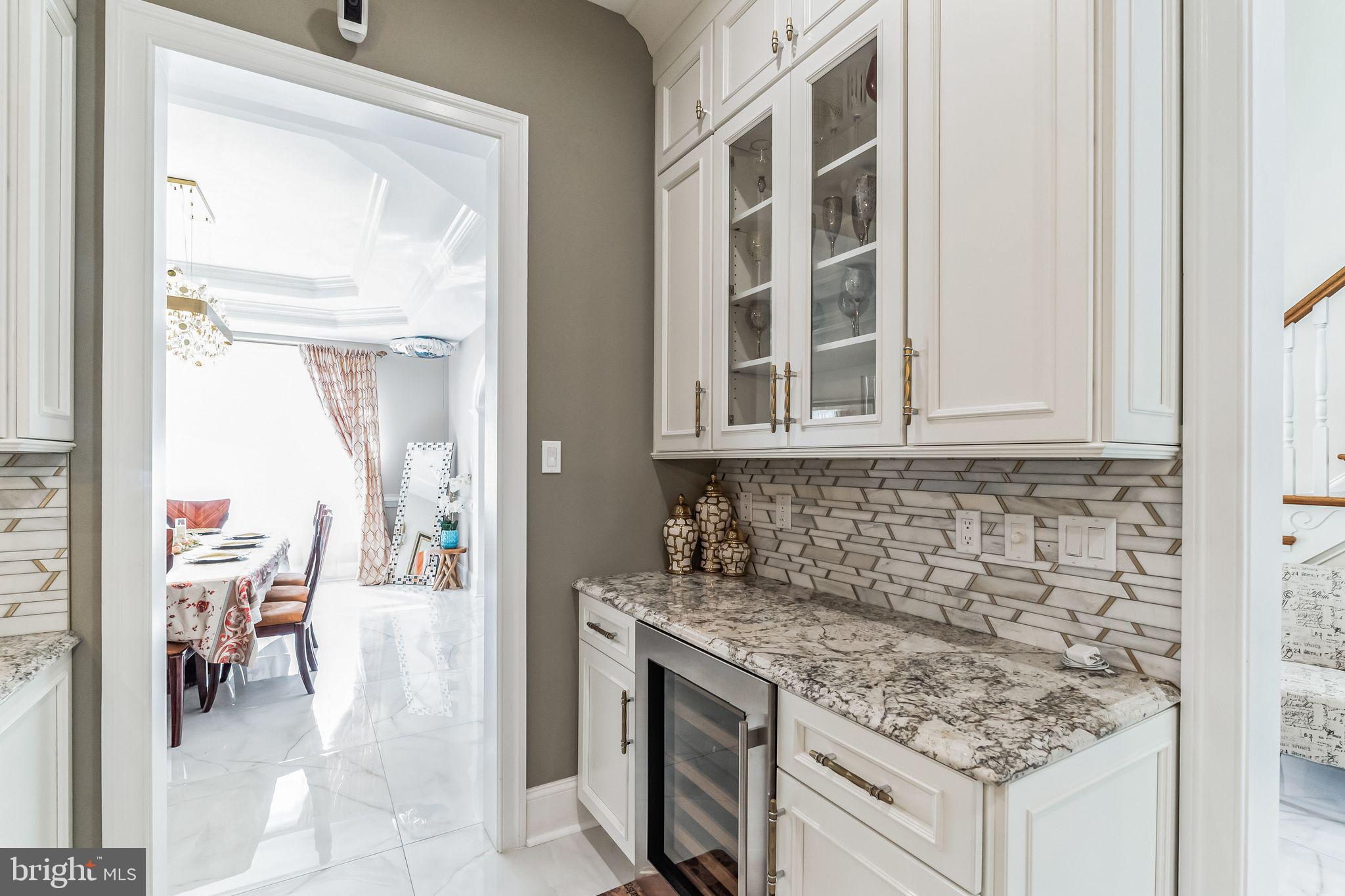 STONEGATE - Residential