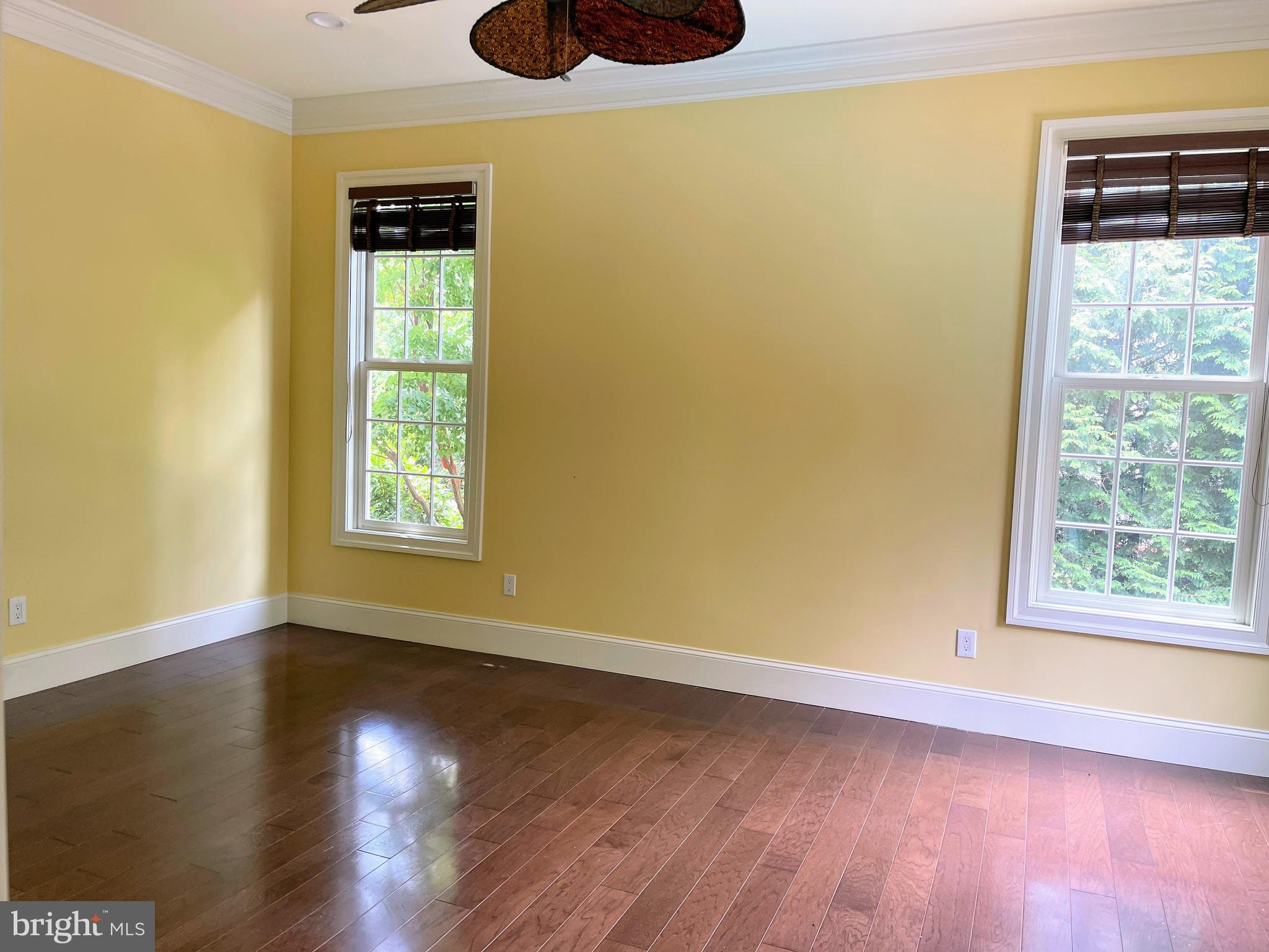 STONEGATE - Residential