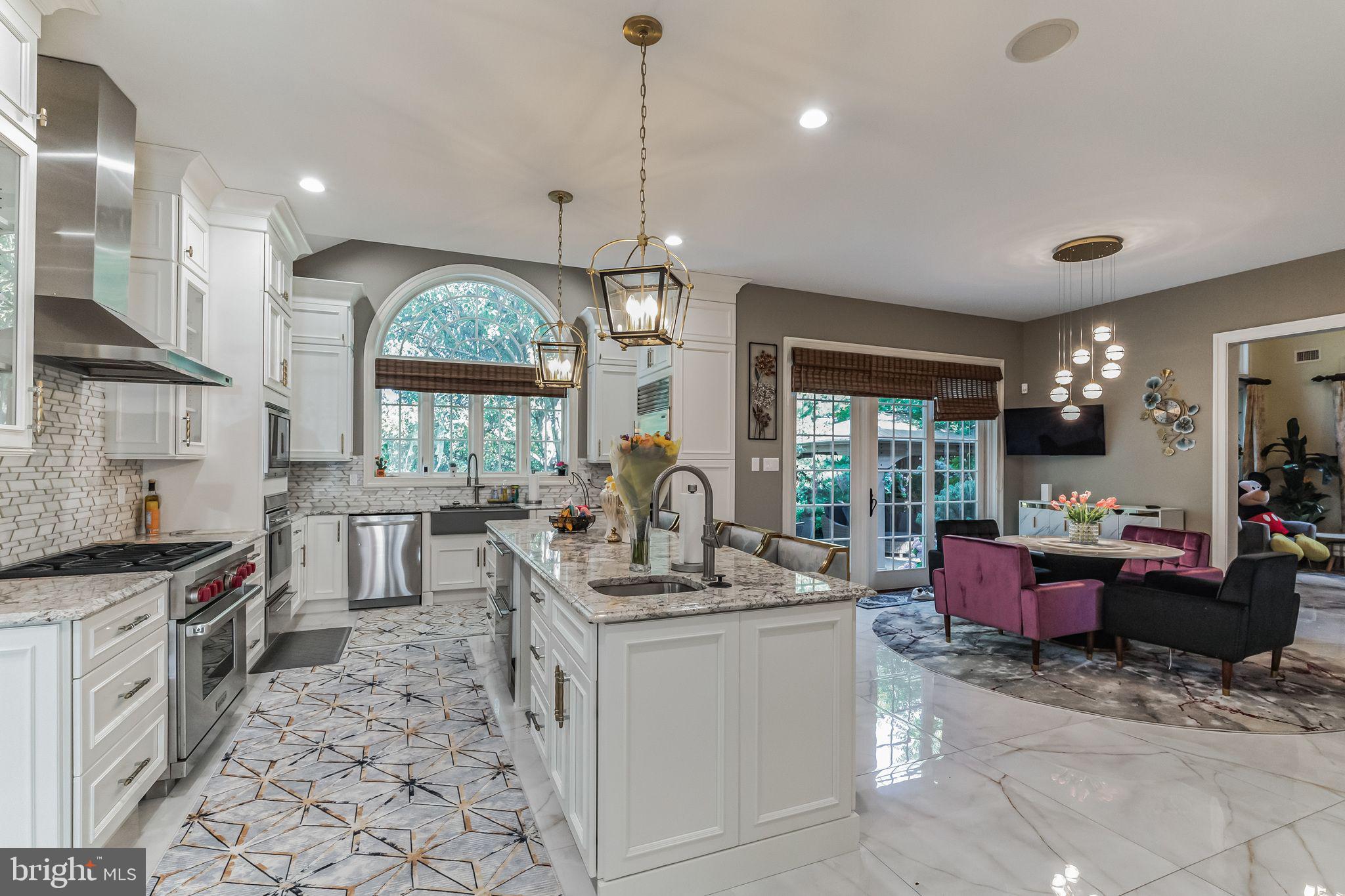 STONEGATE - Residential