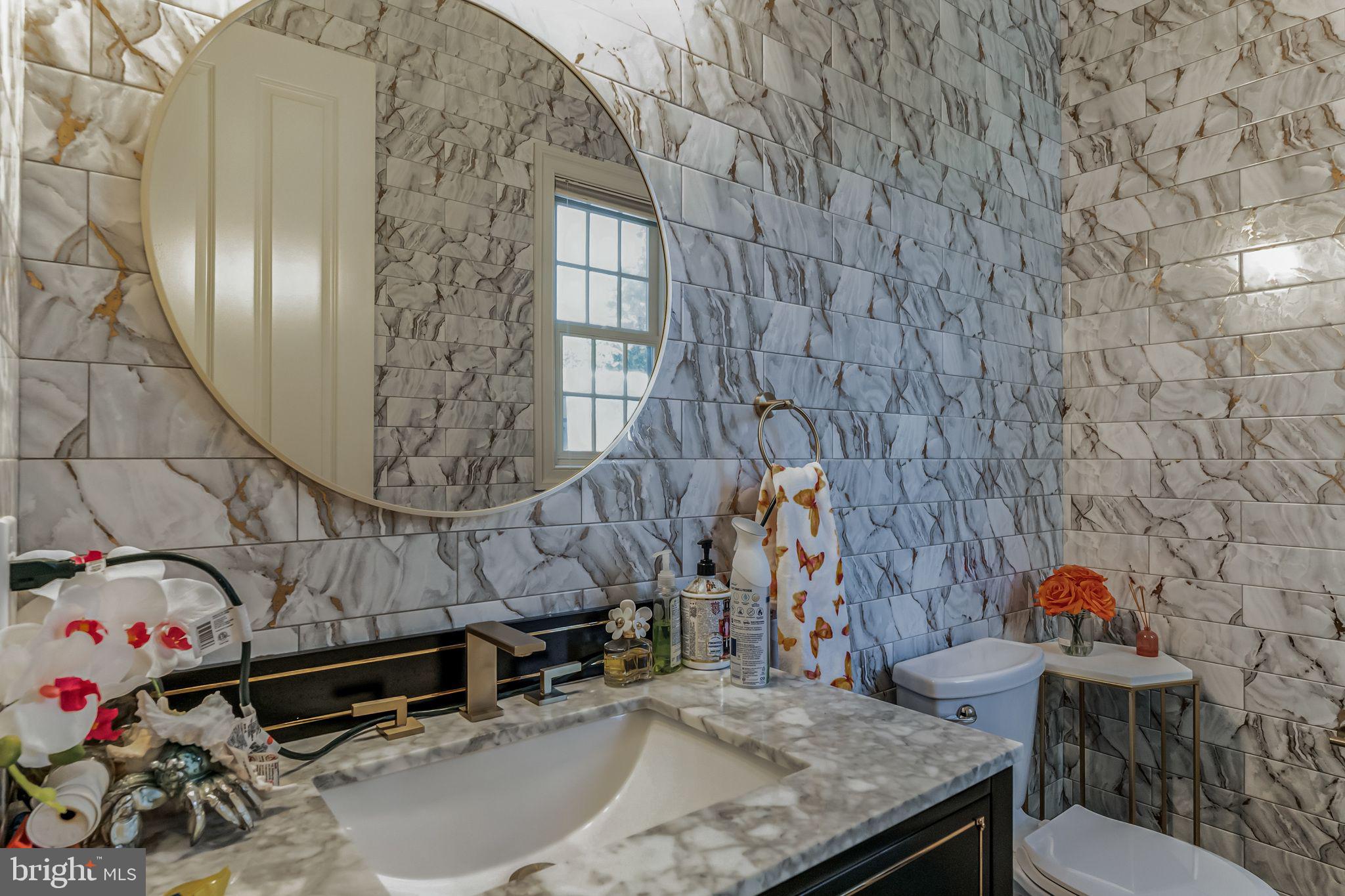 STONEGATE - Residential