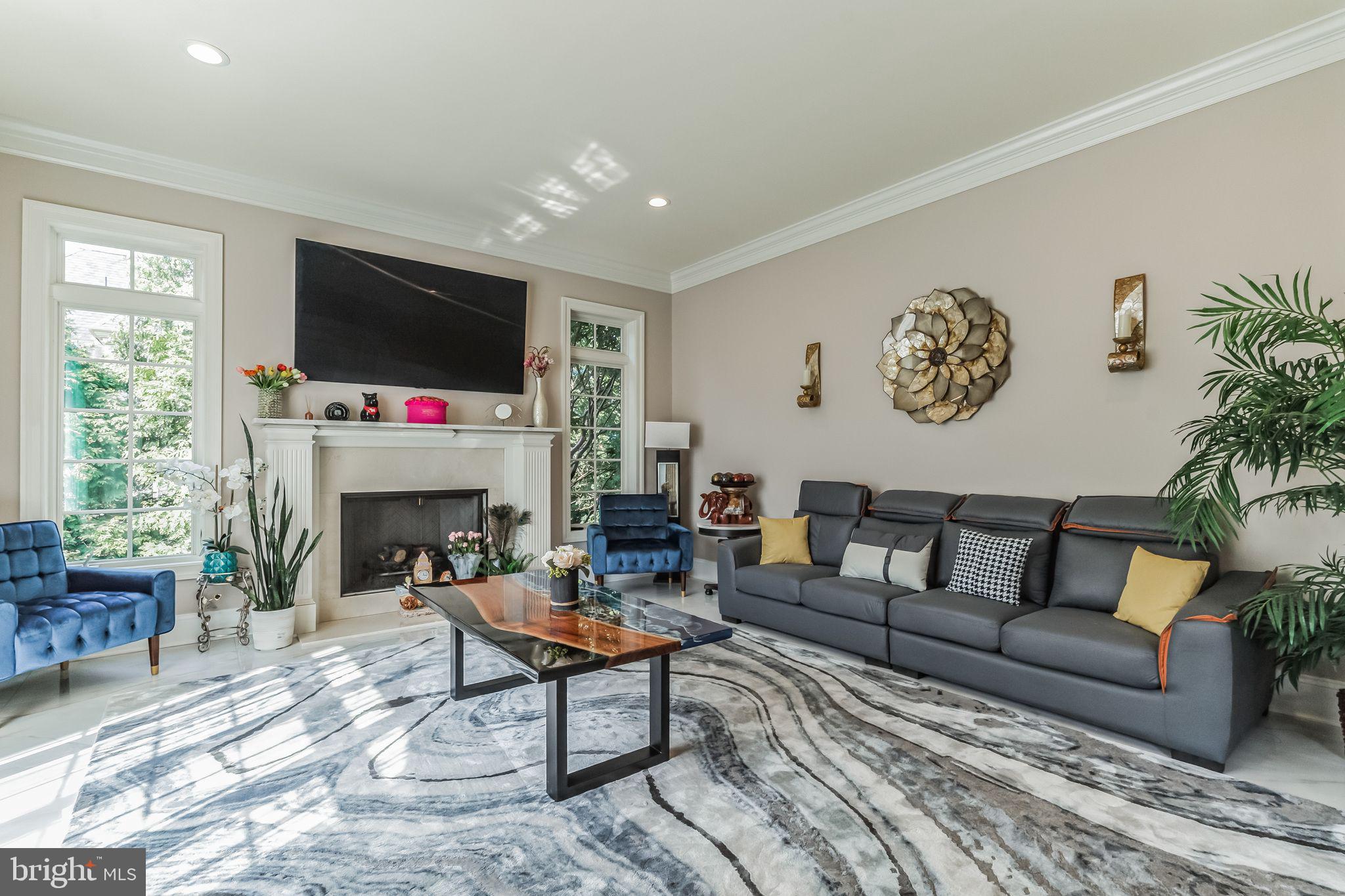 STONEGATE - Residential