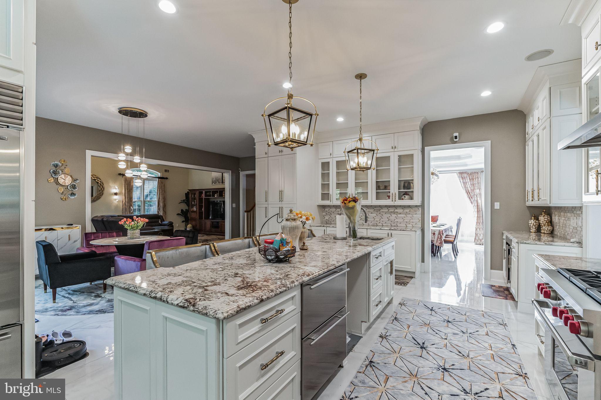 STONEGATE - Residential