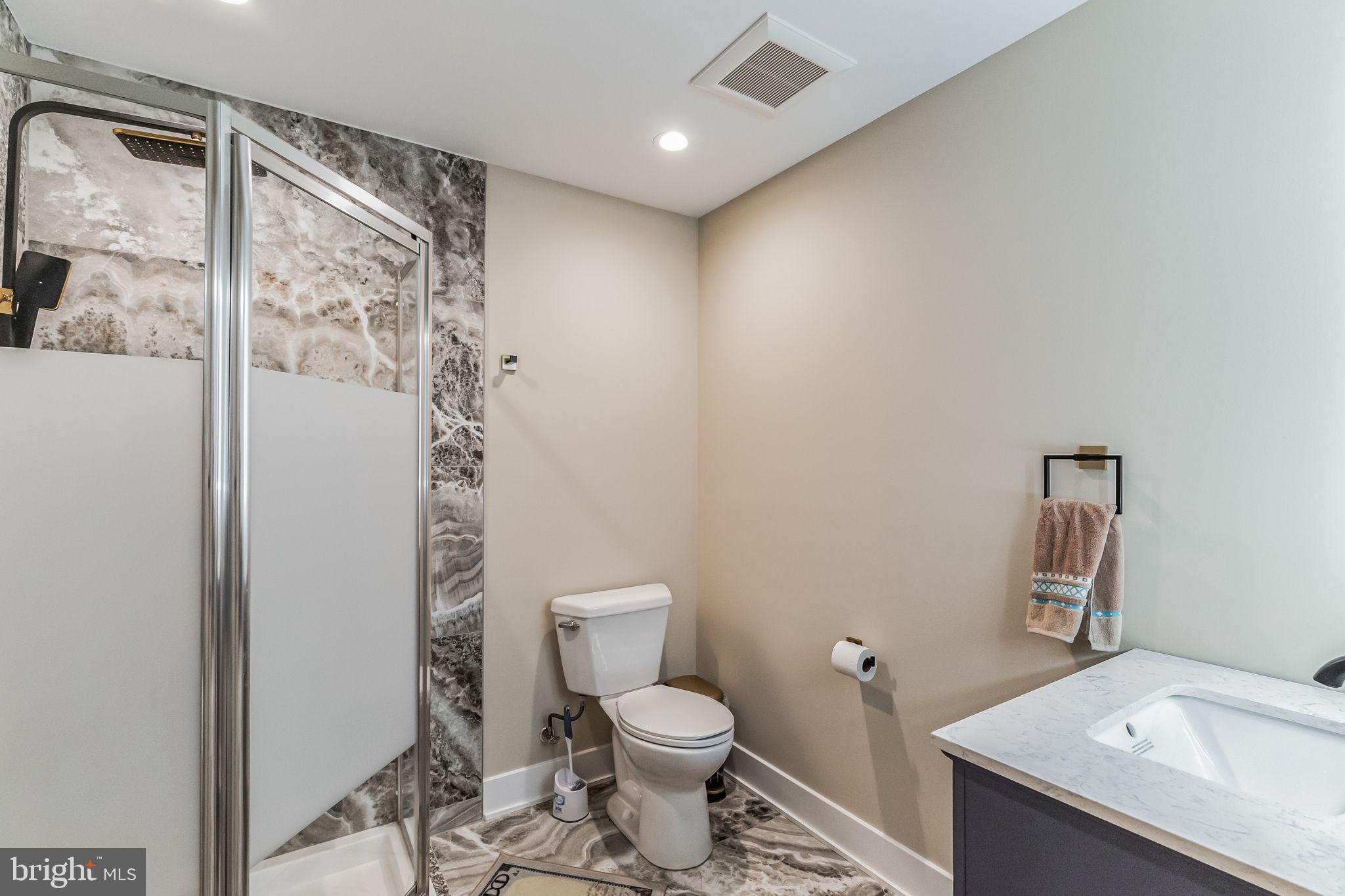 STONEGATE - Residential