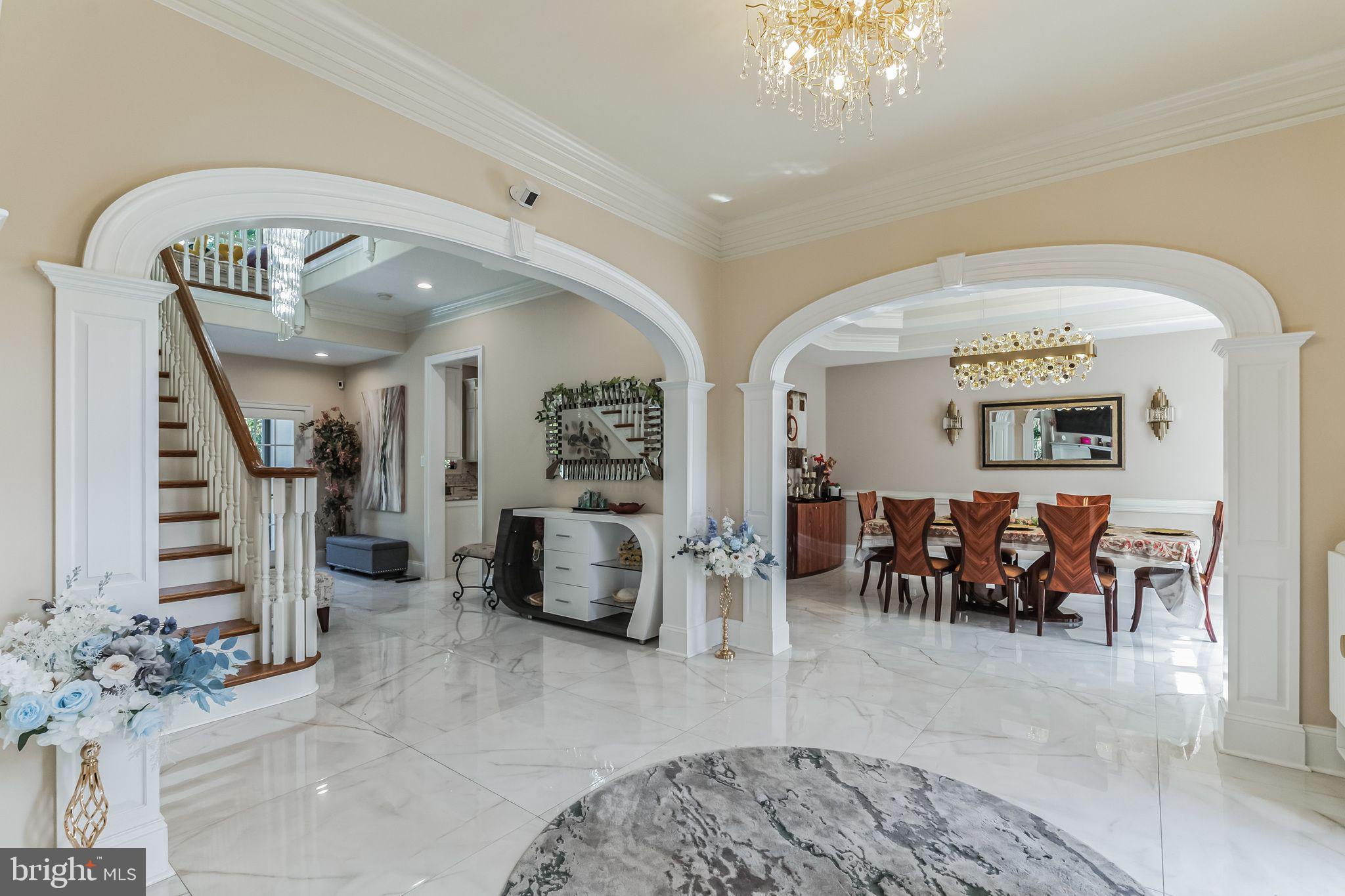 STONEGATE - Residential