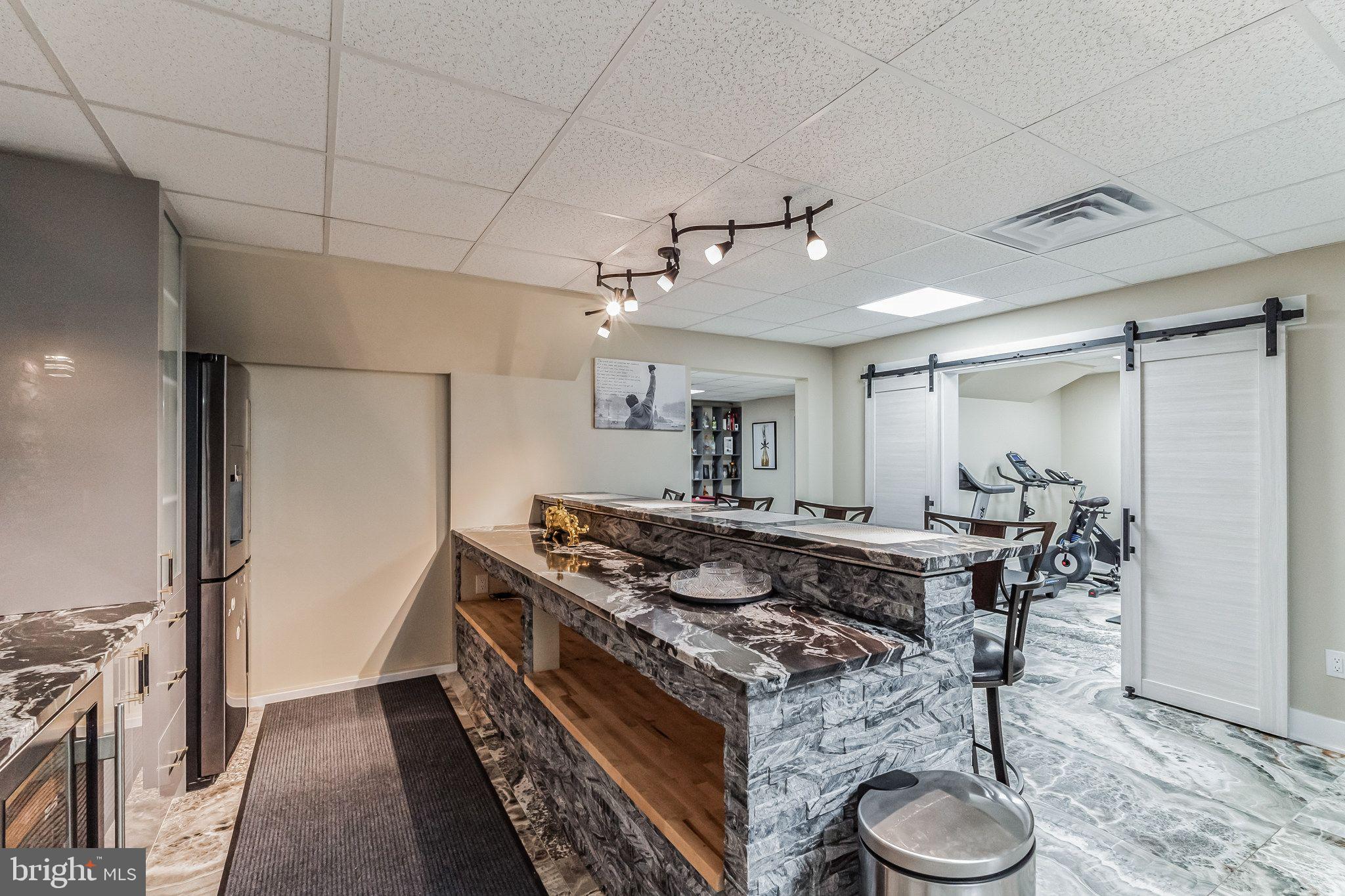STONEGATE - Residential