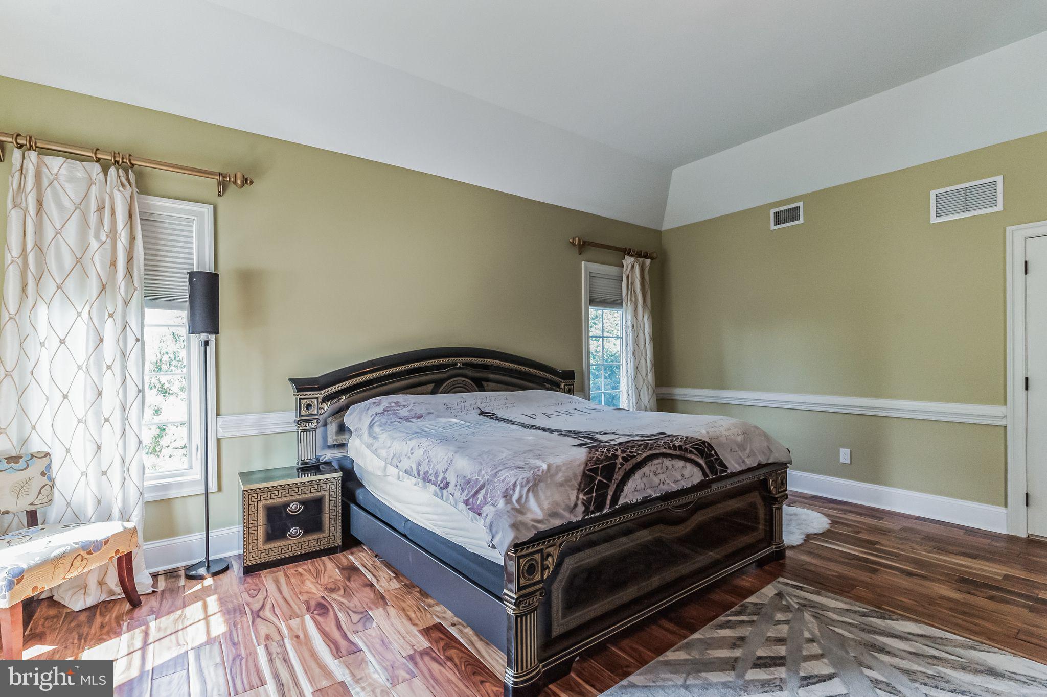 STONEGATE - Residential