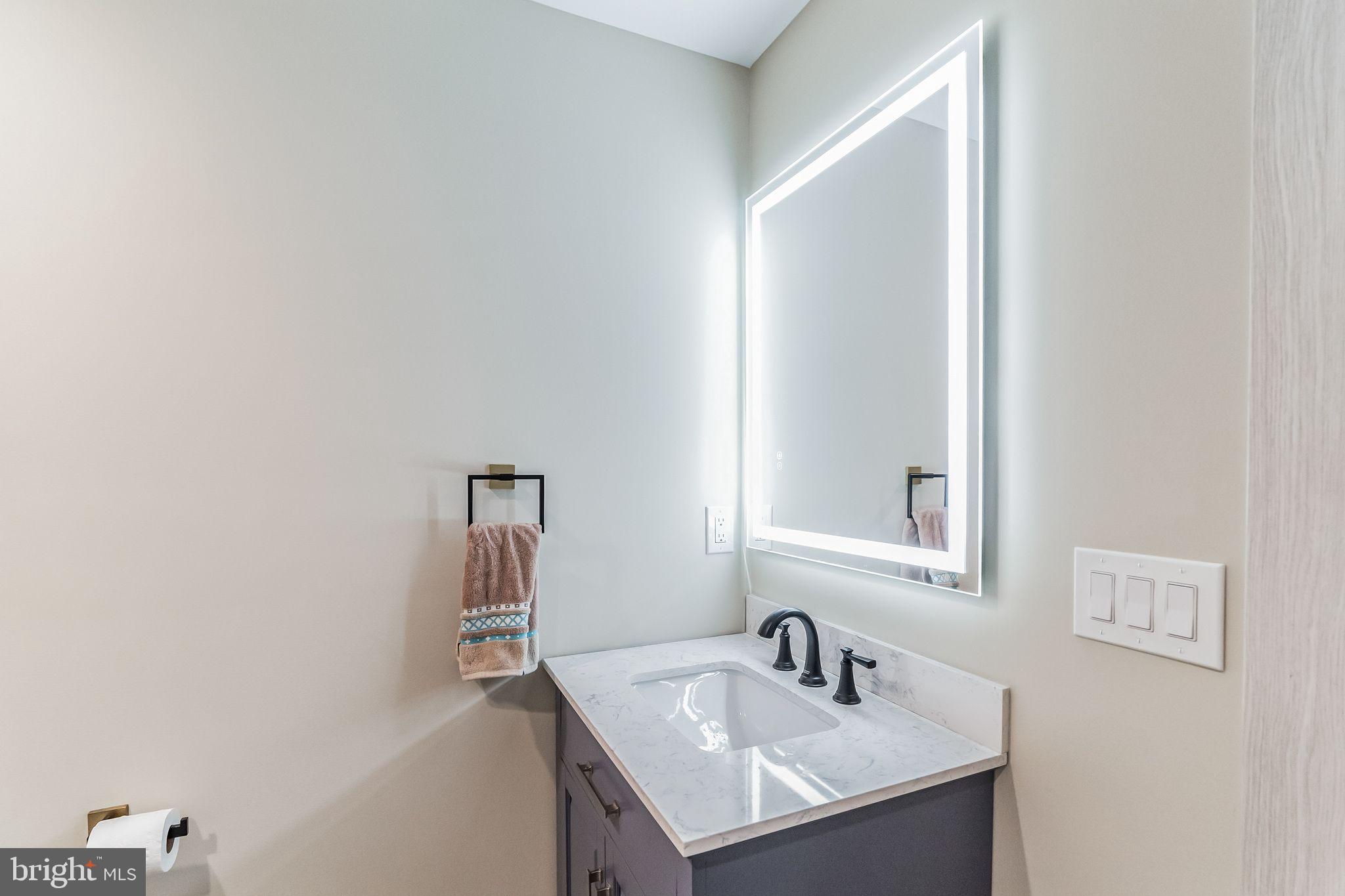 STONEGATE - Residential