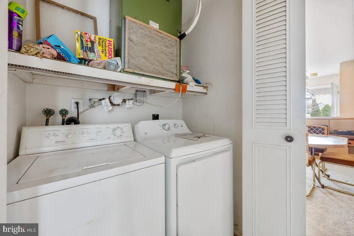 Southampton, New Jersey 08088, United States, 2 Bedrooms Bedrooms, ,1 BathroomBathrooms,Residential,Active,3709