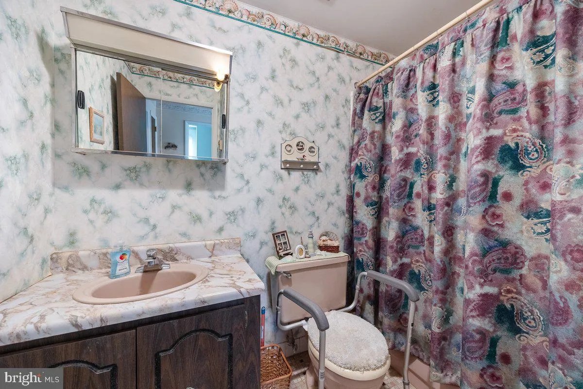 Southampton, New Jersey 08088, United States, 2 Bedrooms Bedrooms, ,1 BathroomBathrooms,Residential,Active,3709